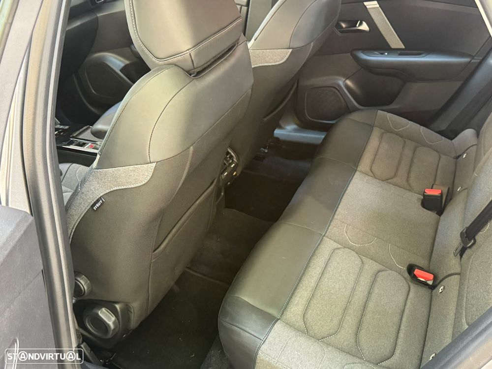 Citroën C4 X 1.2 PureTech Max EAT8 - 15