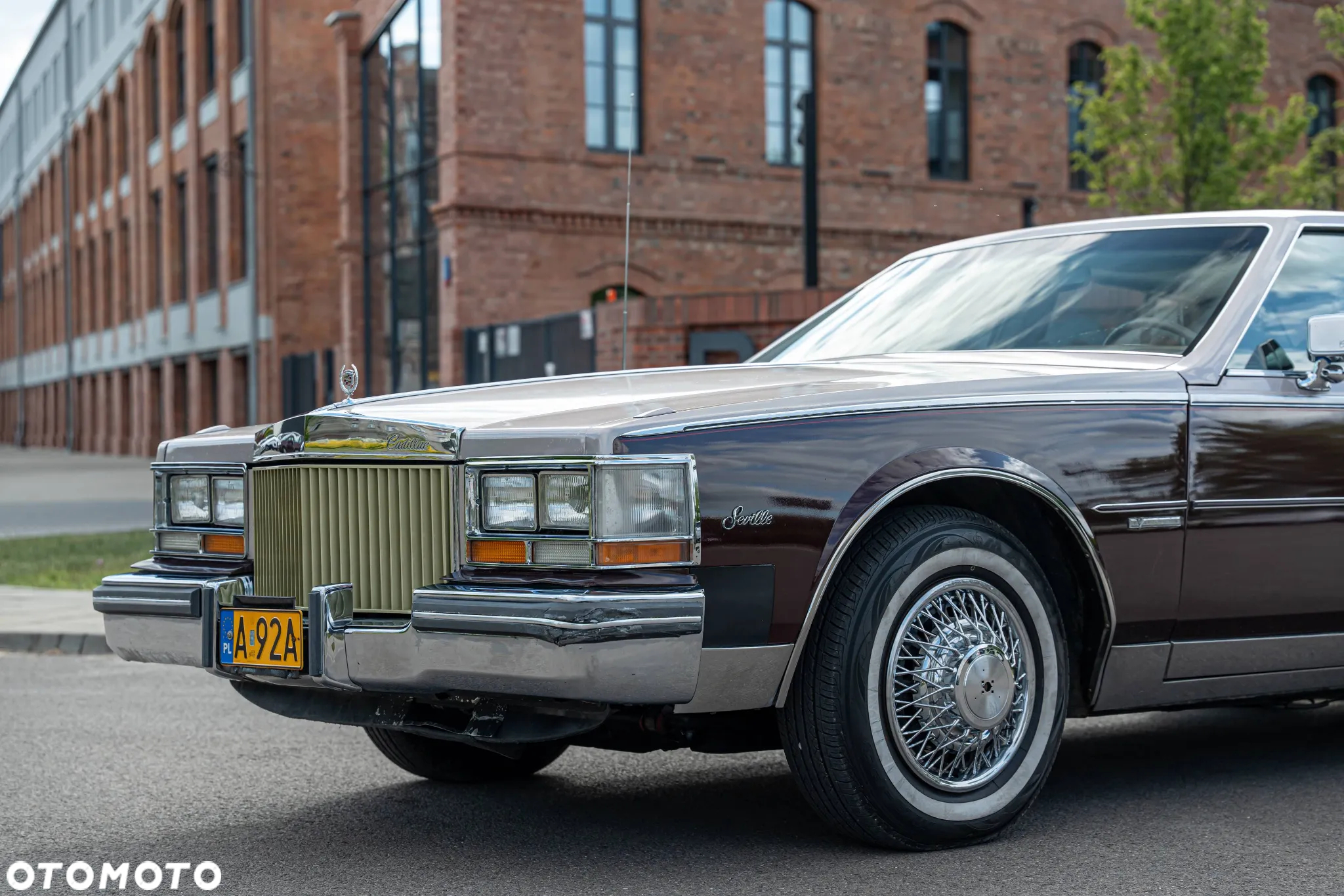 Cadillac Seville - 6