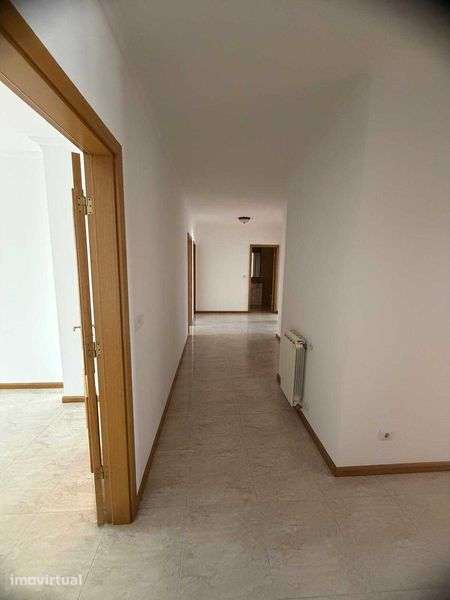 Apartamento T4 Rio Maior - Grande imagem: 4/12