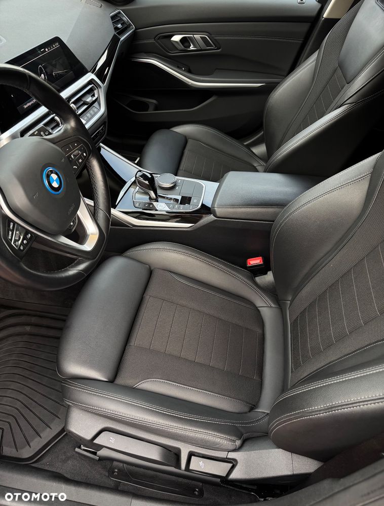 BMW Seria 3 - 10