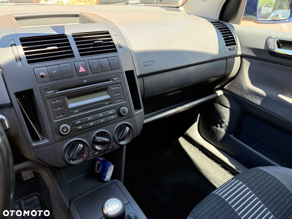 Volkswagen Polo - 5