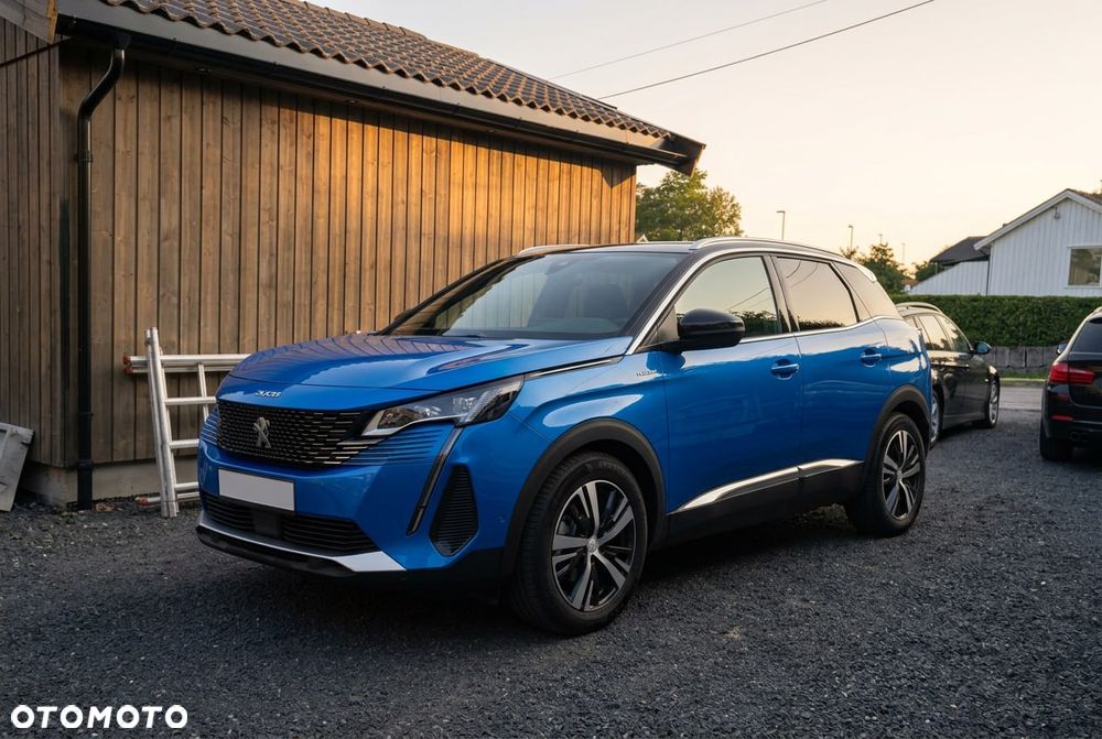 Peugeot 3008 1.6 PureTech HYbrid4 GT Line S&S EAT8 - 2