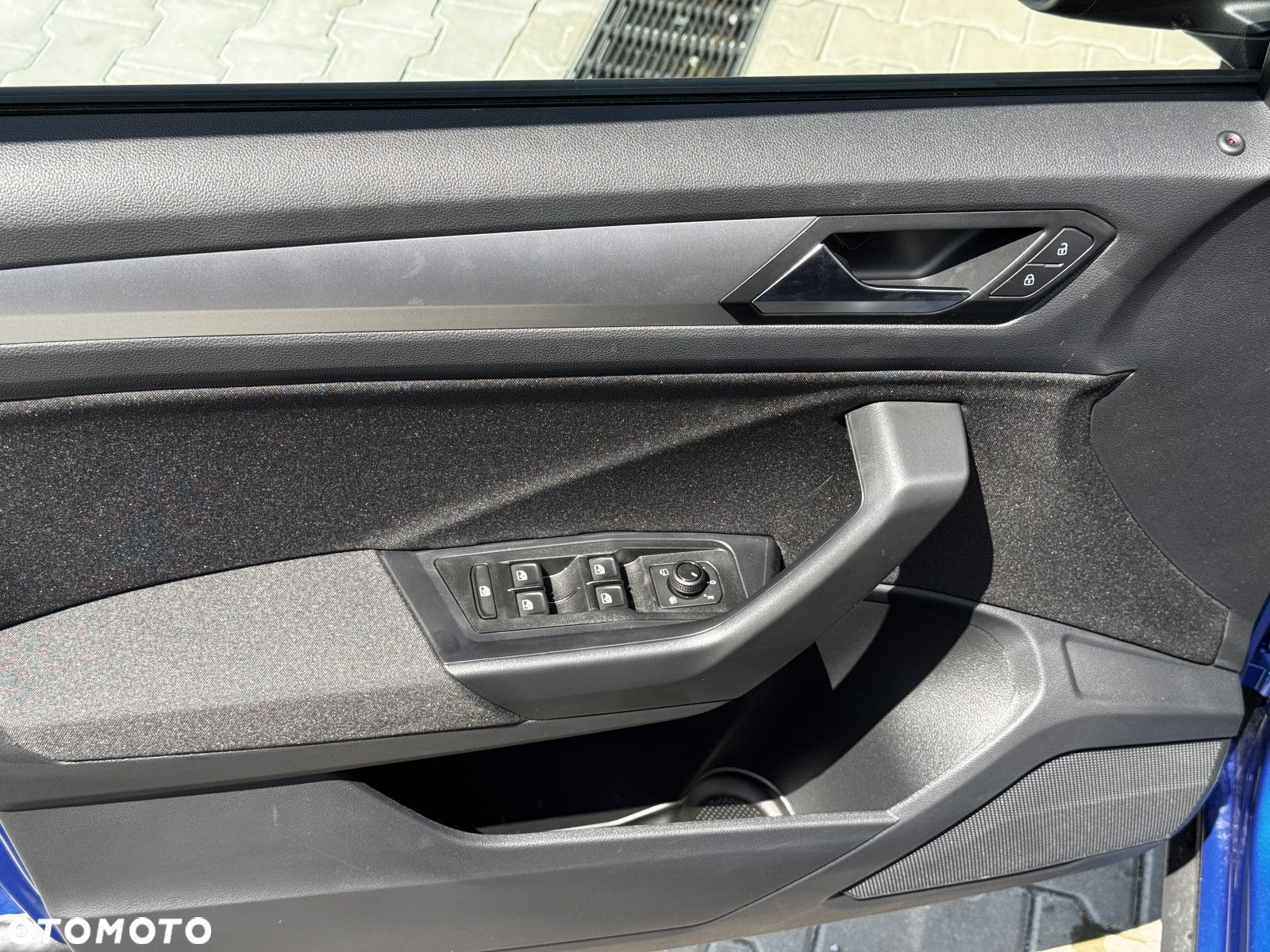 Volkswagen T-Roc 1.5 TSI Life DSG - 8
