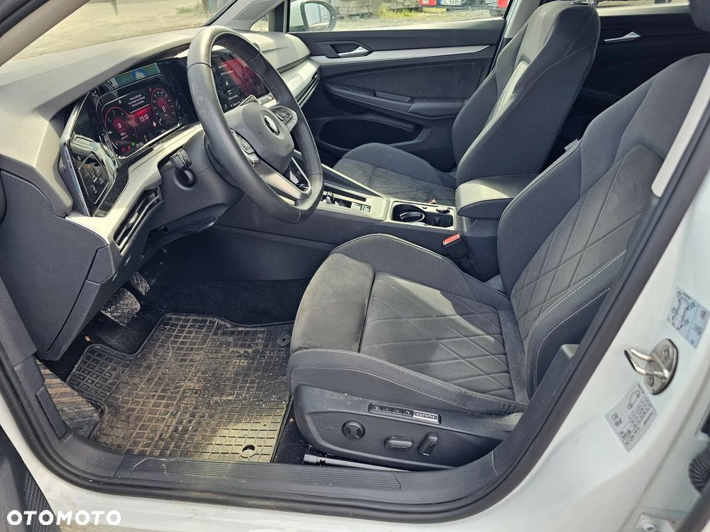 Volkswagen Golf - 17