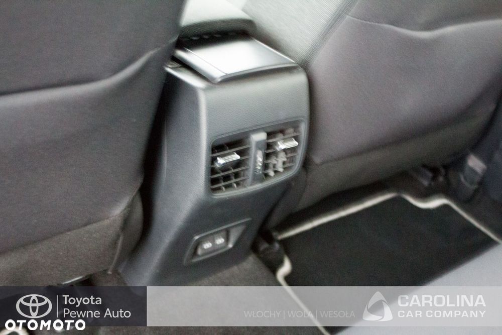 Toyota Corolla - 13
