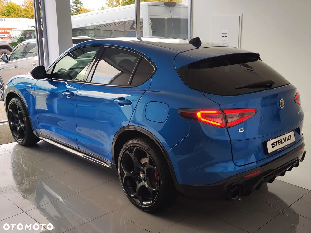 Alfa Romeo Stelvio 2.0 Turbo Veloce Q4 - 10