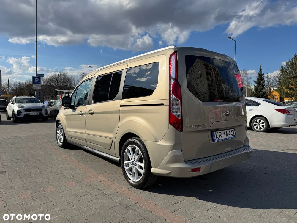 Ford Tourneo Connect - 4