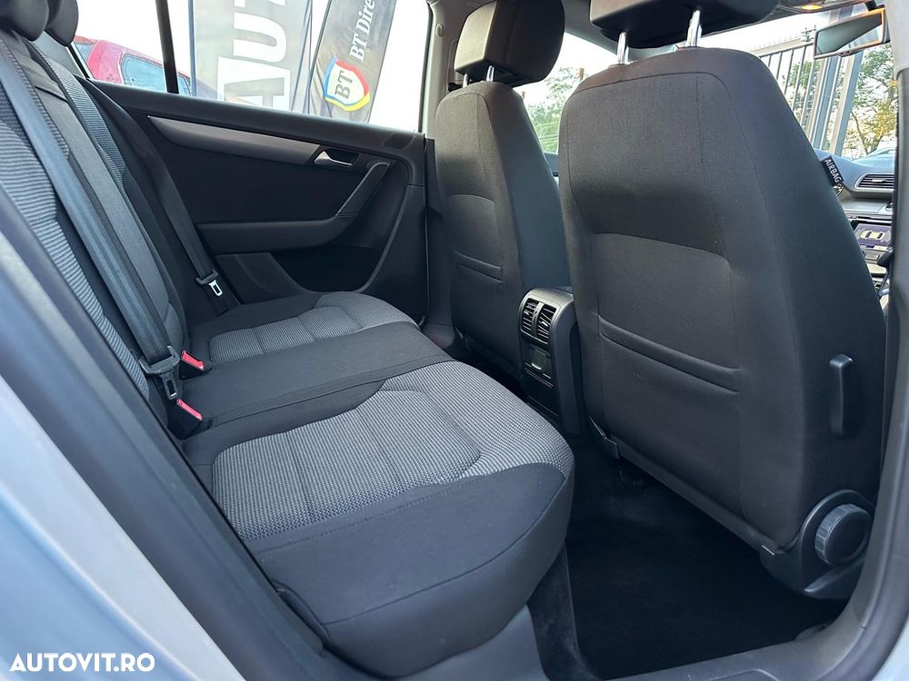 Volkswagen Passat Variant 1.4 TSI Comfortline - 24