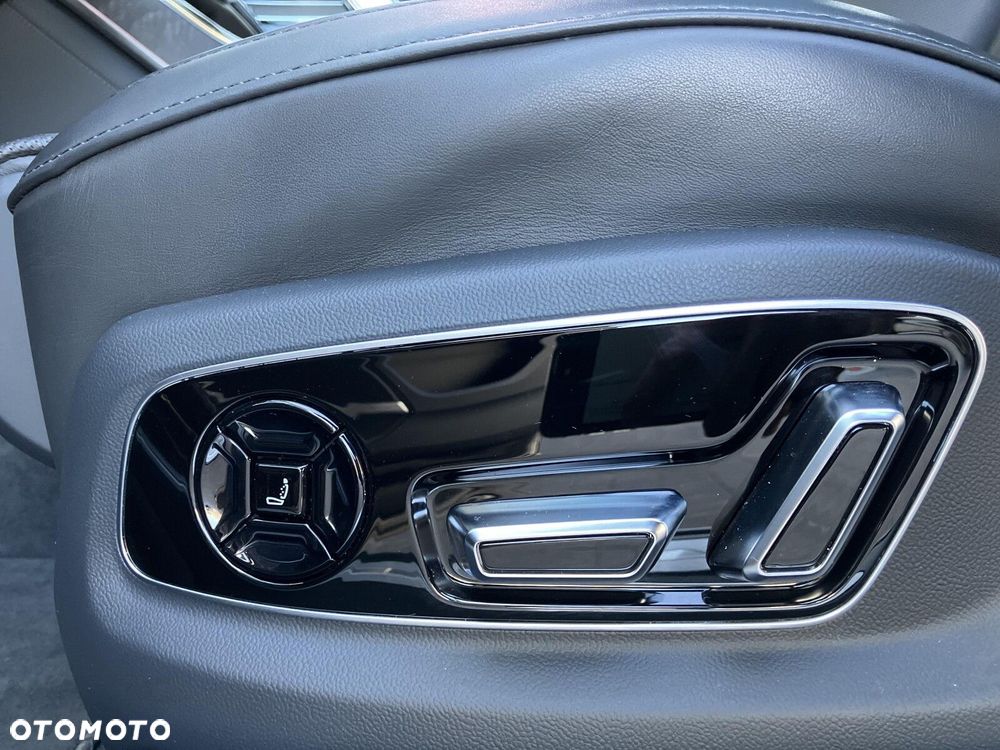Audi A8 - 14