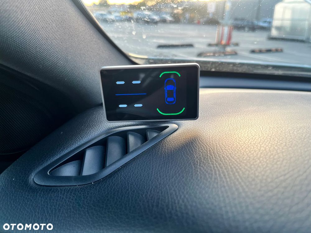 Mercedes-Benz Klasa A 180 7G-DCT Activity Edition - 20