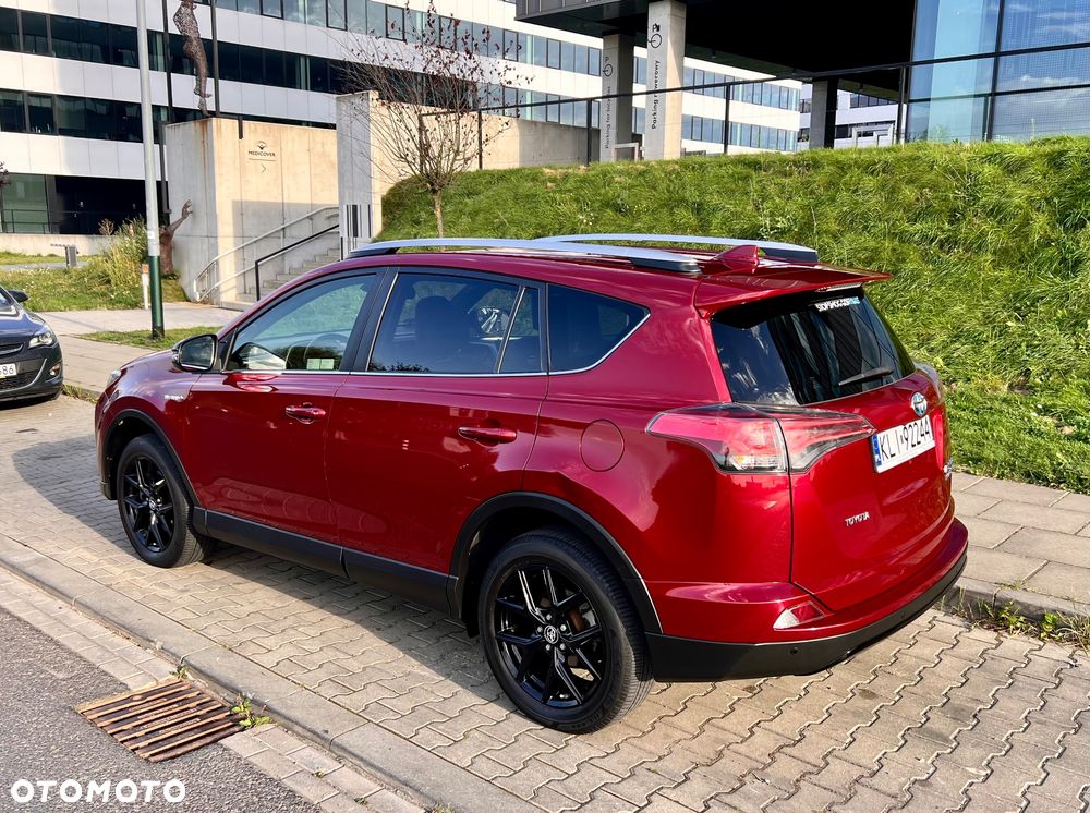 Toyota RAV4 - 10