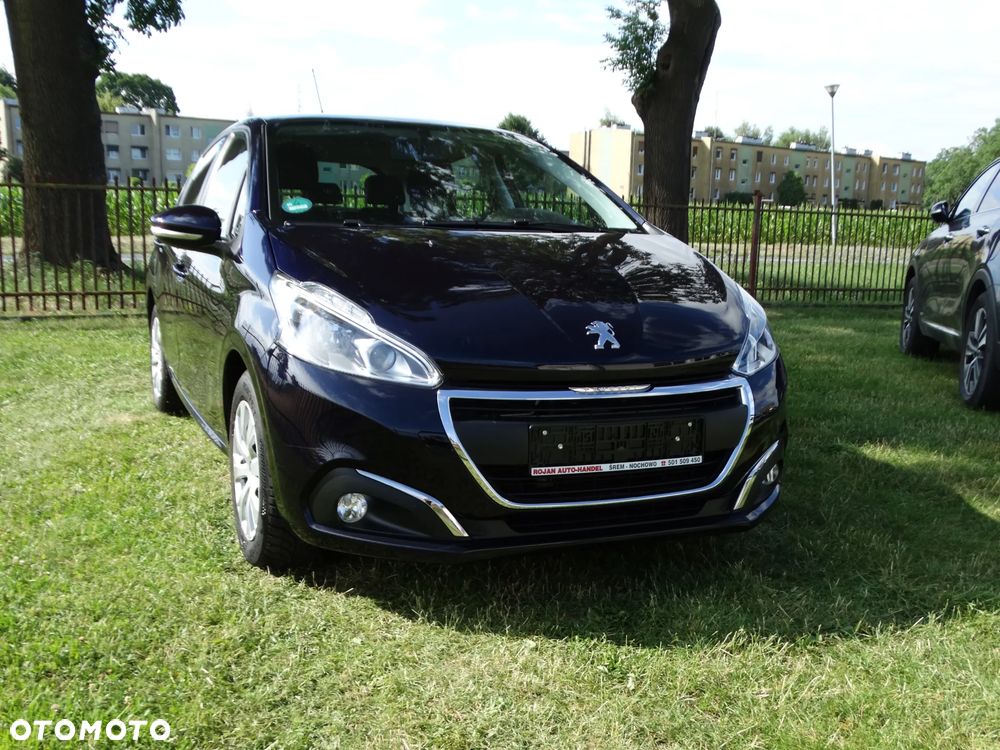 Peugeot 208 - 6