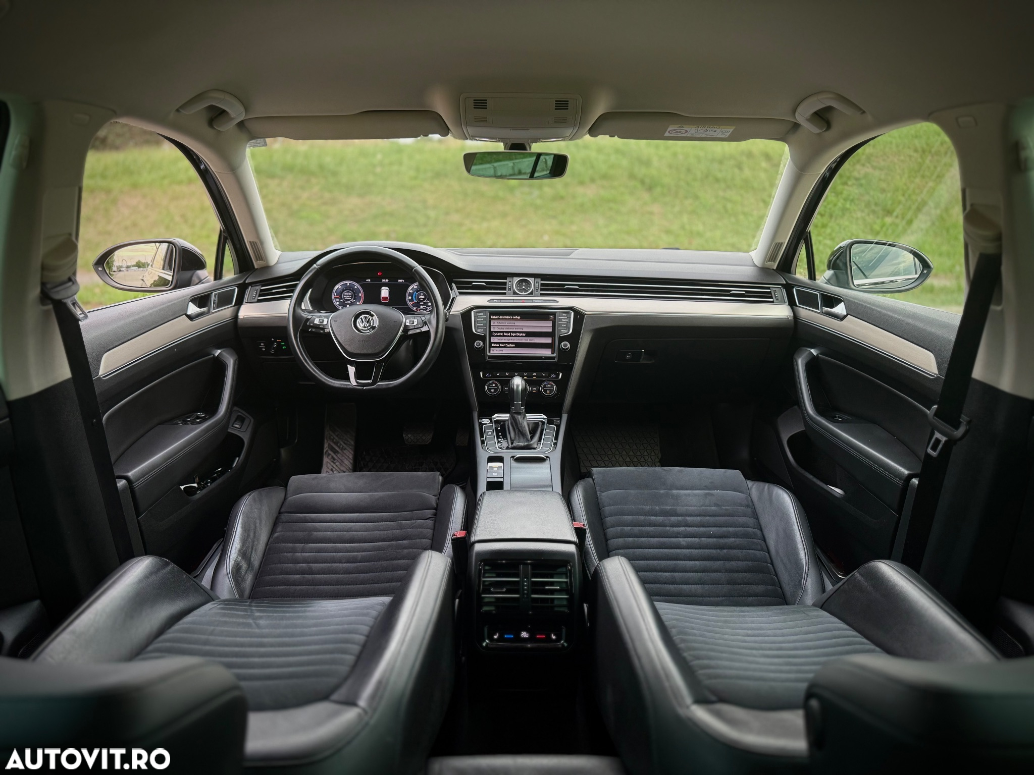 Volkswagen Passat Variant 2.0 TDI DSG Highline - 7