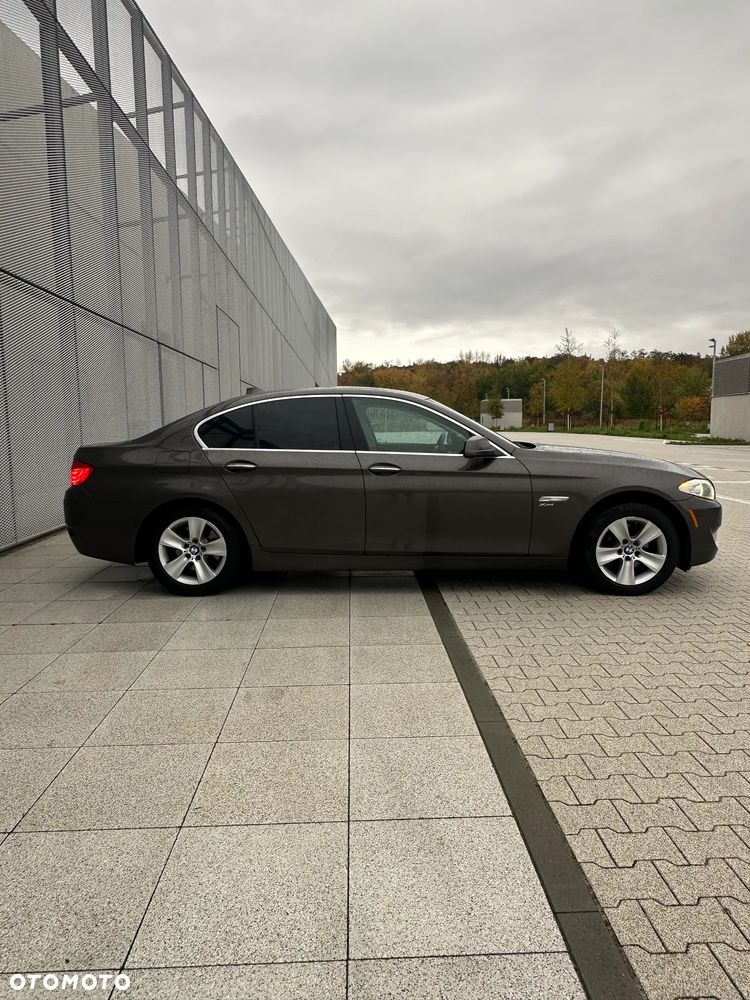 BMW Seria 5 528i xDrive Luxury Line - 12