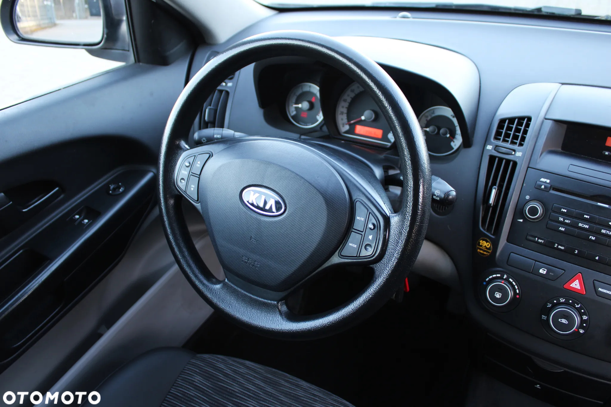 Kia Ceed - 20