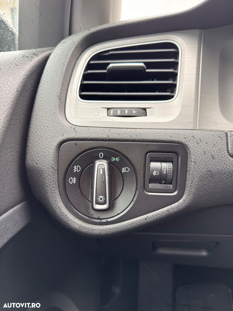 Volkswagen Golf 2.0 TDI DPF BMT DSG Comfortline - 8