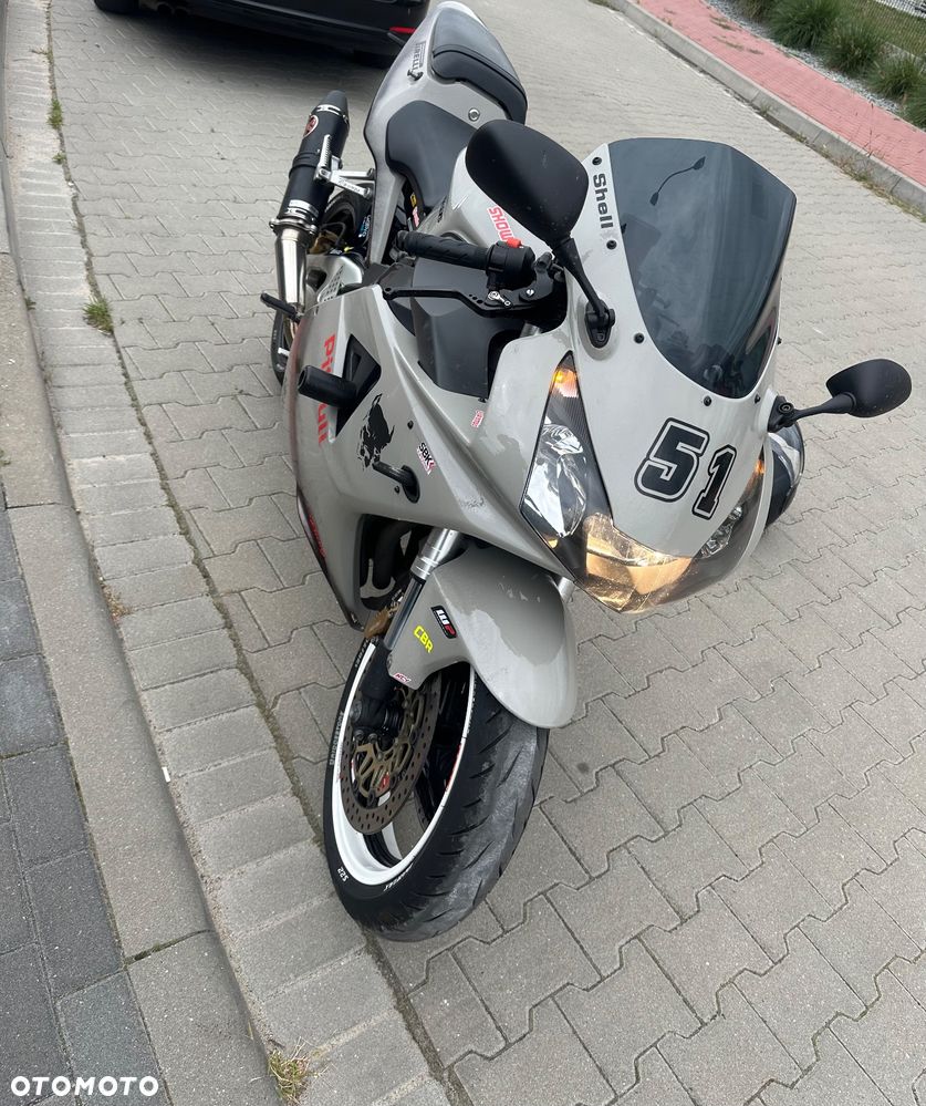 Honda CBR - 4
