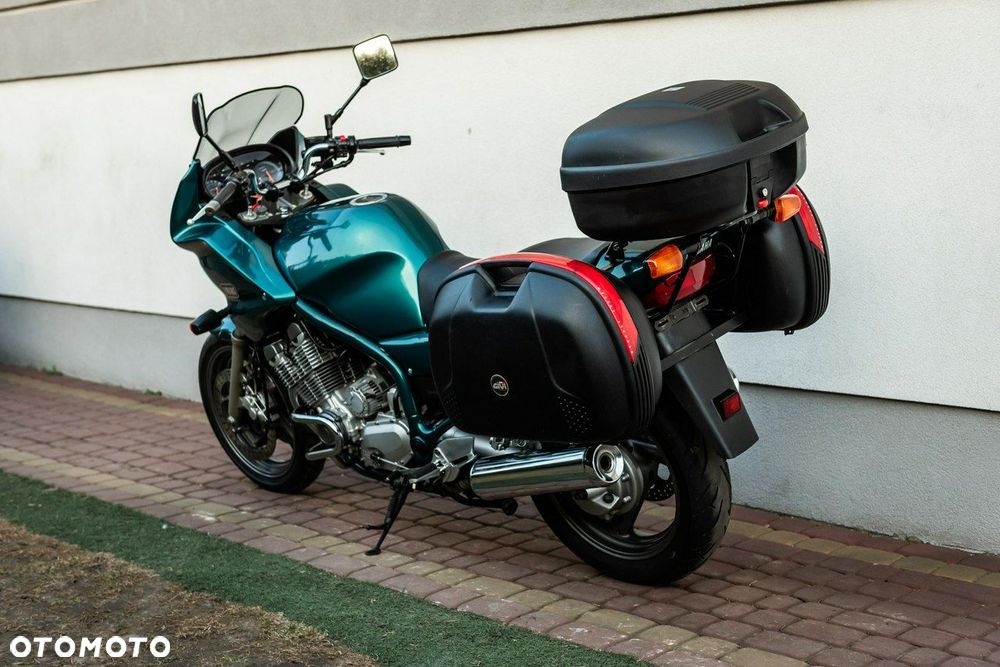 Yamaha XJ - 5