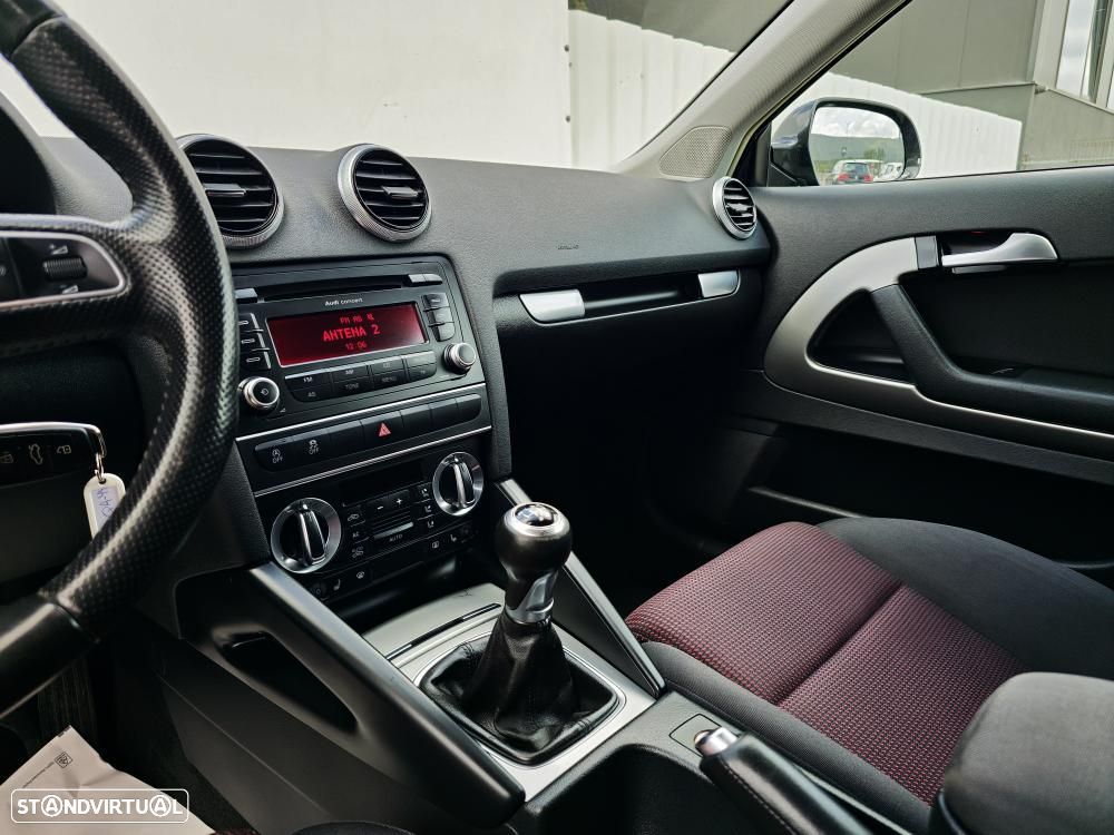 Audi A3 Sportback - 13
