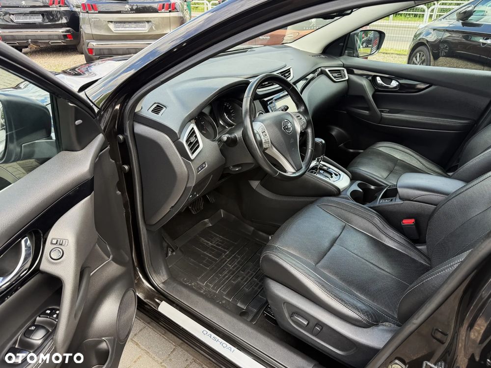 Nissan Qashqai 1.6 dCi Xtronic TEKNA+ - 7