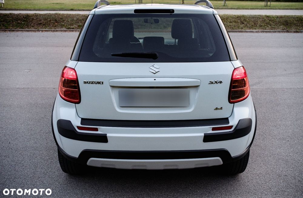 Suzuki SX4 1.6 Premium 4WD - 27