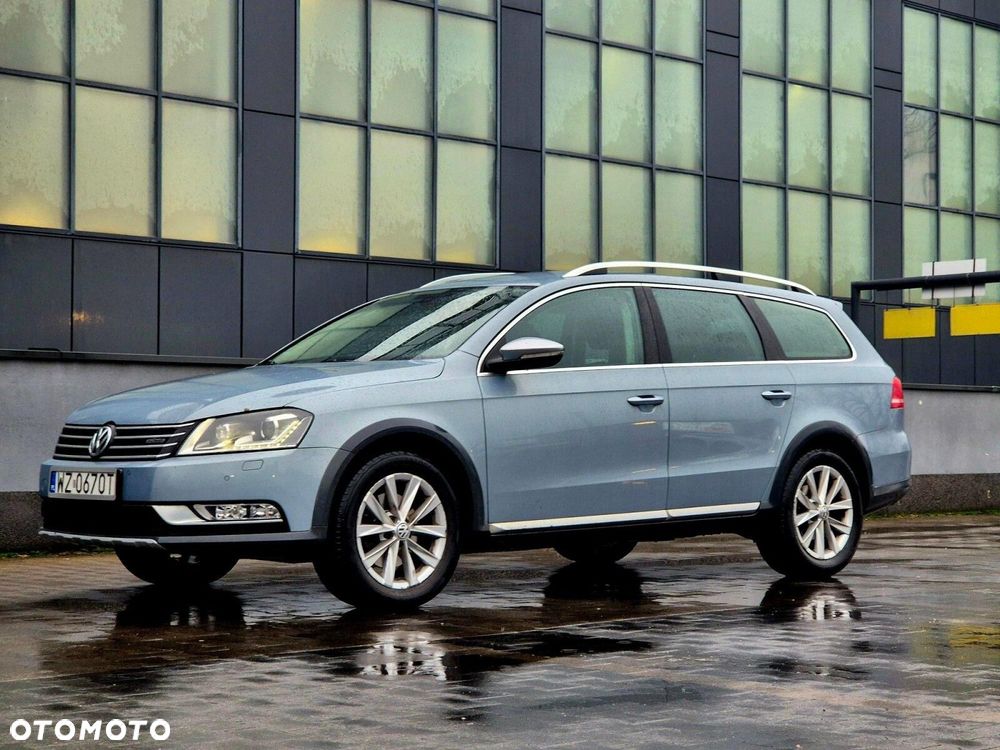 Volkswagen Passat Alltrack 2.0 TDI 4Motion DSG BlueMotion Tec - 1