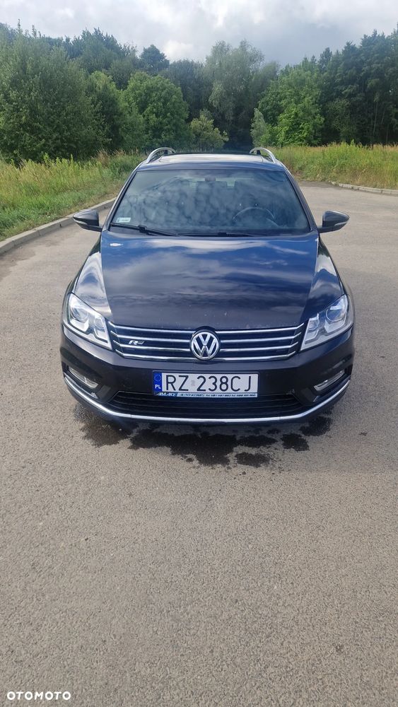Volkswagen Passat - 4