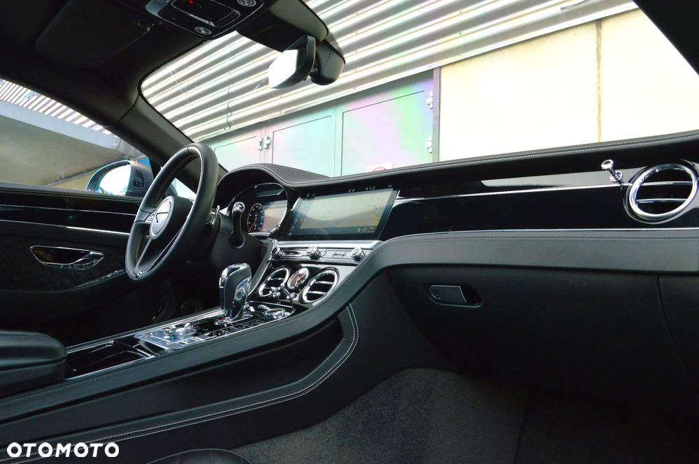 Bentley Continental GT Speed - 22
