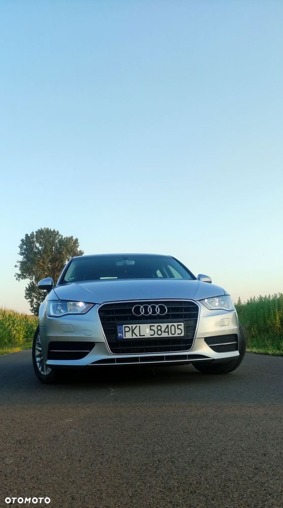 Audi A3 Sportback 2.0 TDI (clean diesel) Ambiente - 10