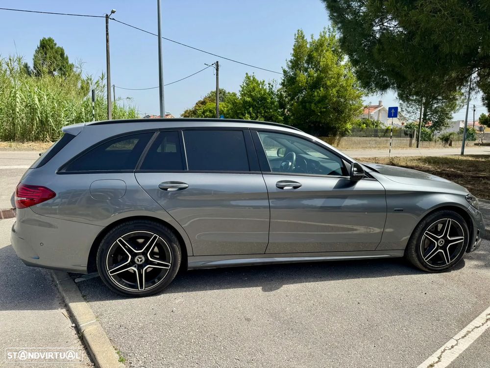 Mercedes-Benz C 300 de AMG Line - 3