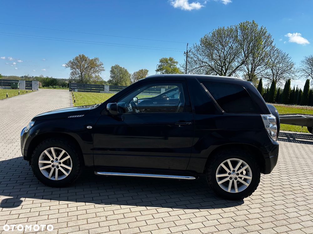 Suzuki Grand Vitara 1.6 De luxe - 12