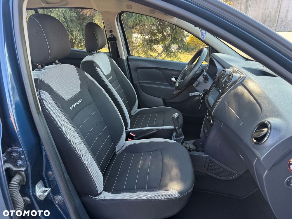 Dacia Sandero Stepway dCi 90 S&S Prestige - 9