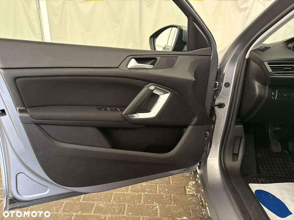 Peugeot 308 - 10