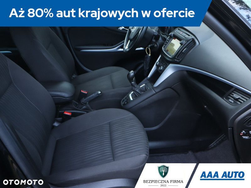 Opel Zafira - 11