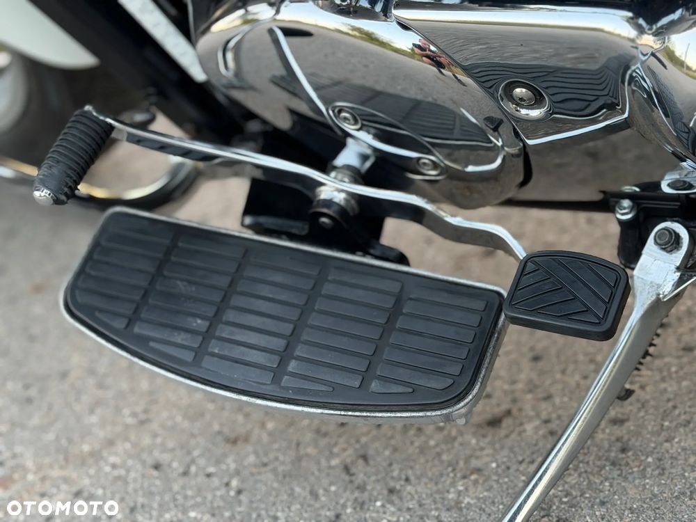 Suzuki Boulevard - 21