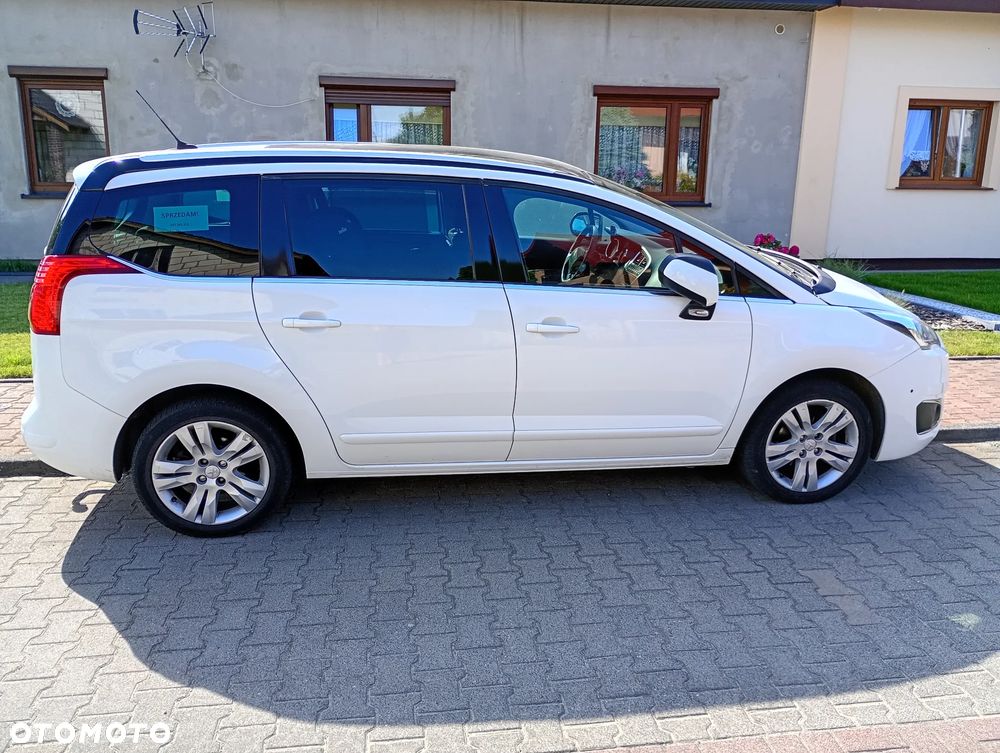 Peugeot 5008 HDI 115 Active - 1