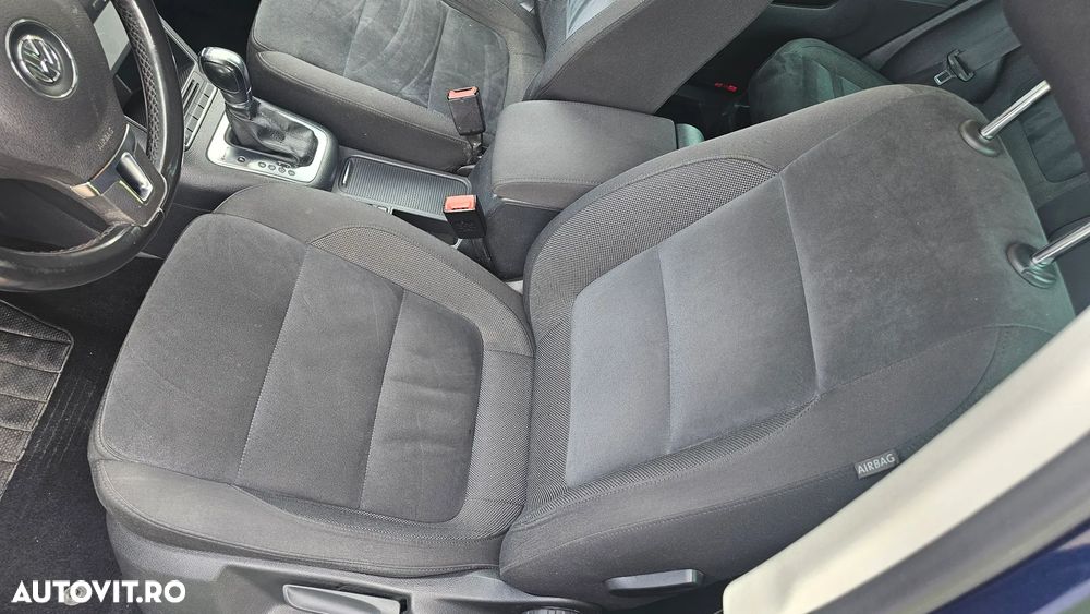 Volkswagen Tiguan 2.0 TDI 4Motion DSG Sport & Style - 3