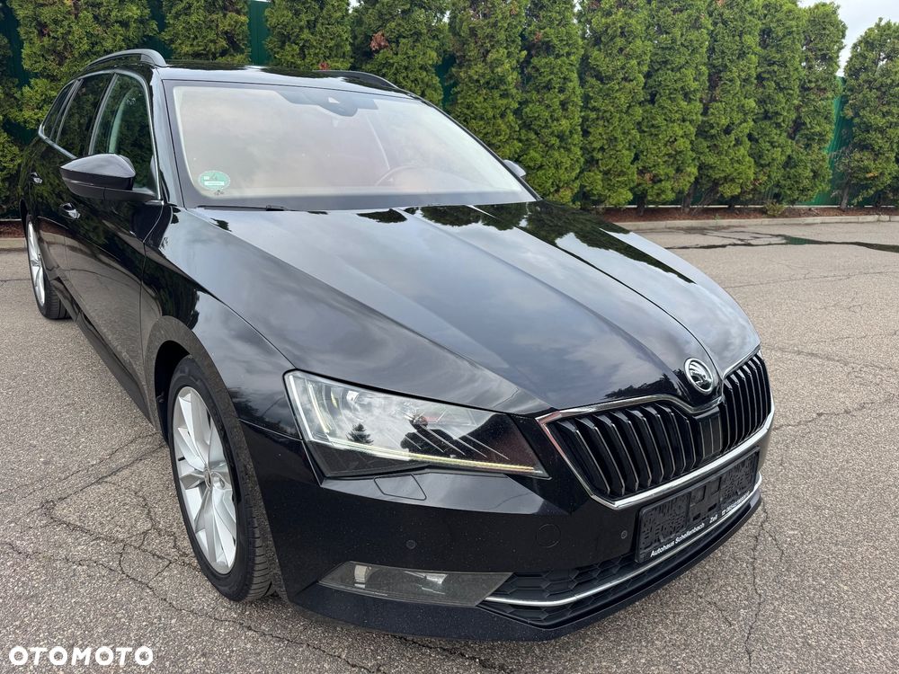 Skoda Superb 2.0 TDI DSG Ambition - 9