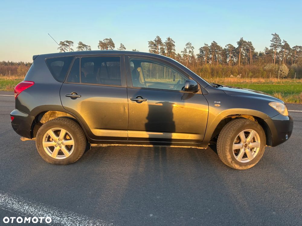 Toyota RAV4 2.2 D-4D Sol - 5