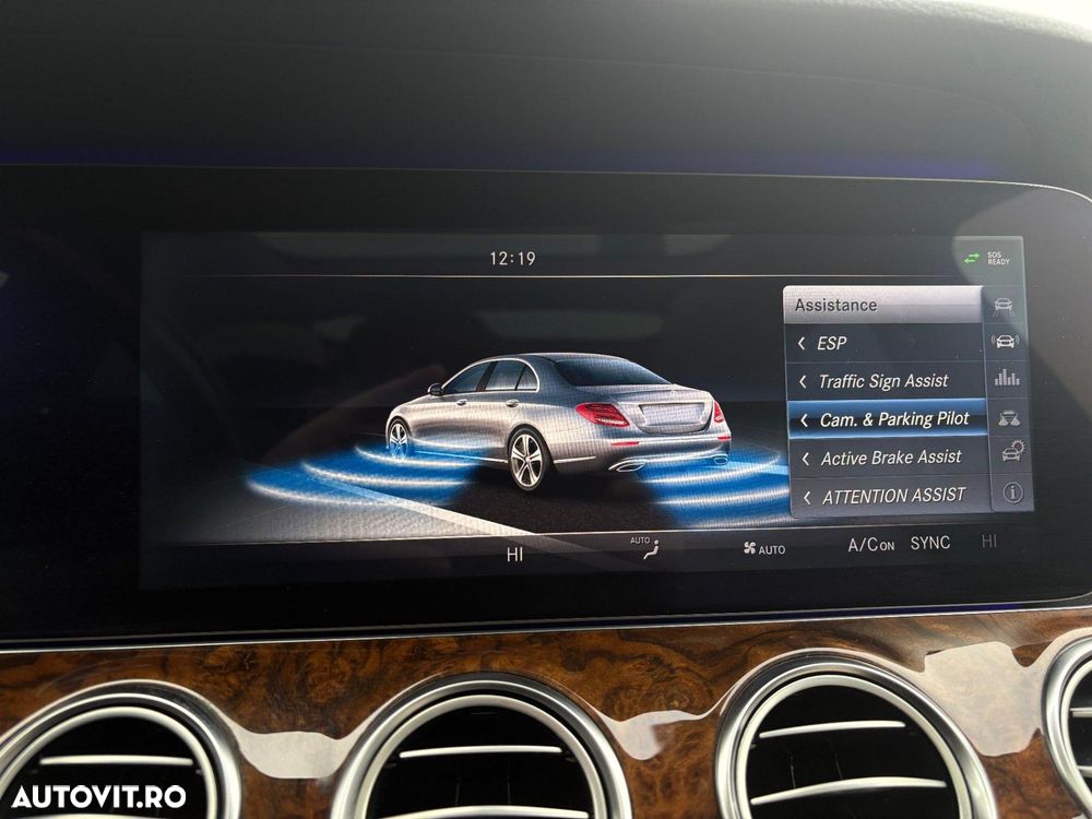 Mercedes-Benz E - 13