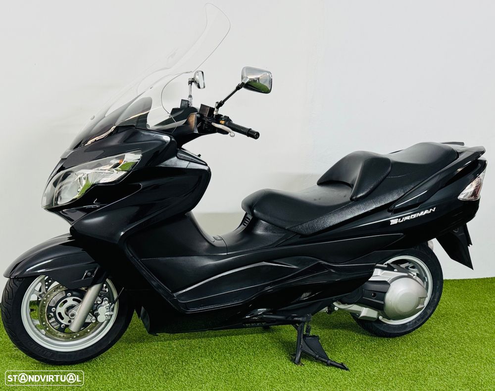 Suzuki Burgman 400 - 8