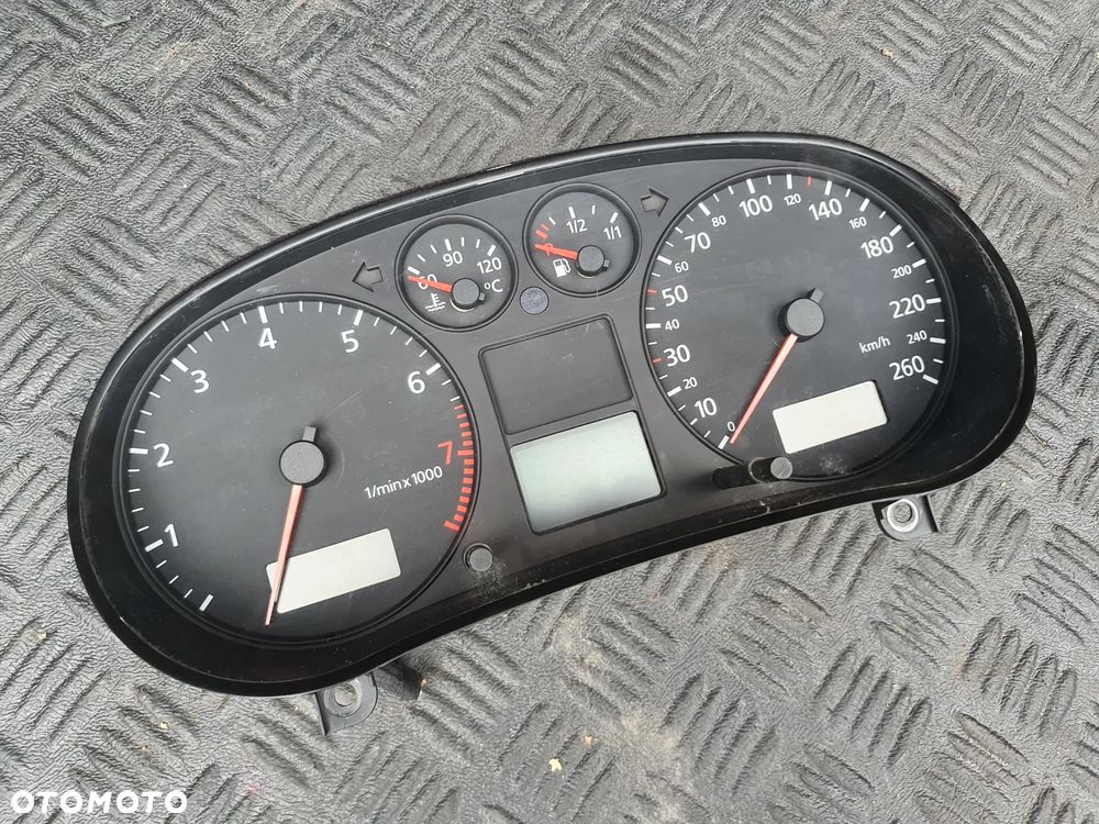 AUDI A3 8L 1.6 8V LICZNIK ZEGARY EUROPA EU 8L0920900A EUROPA - 1