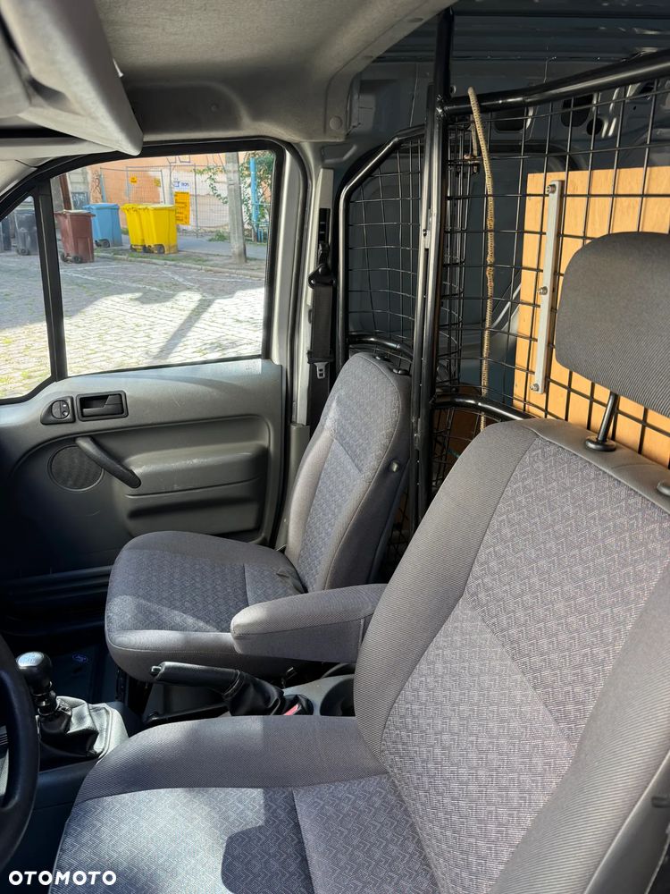 Ford Transit Connect - 4