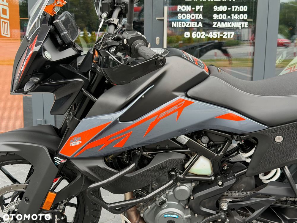 KTM Adventure - 33