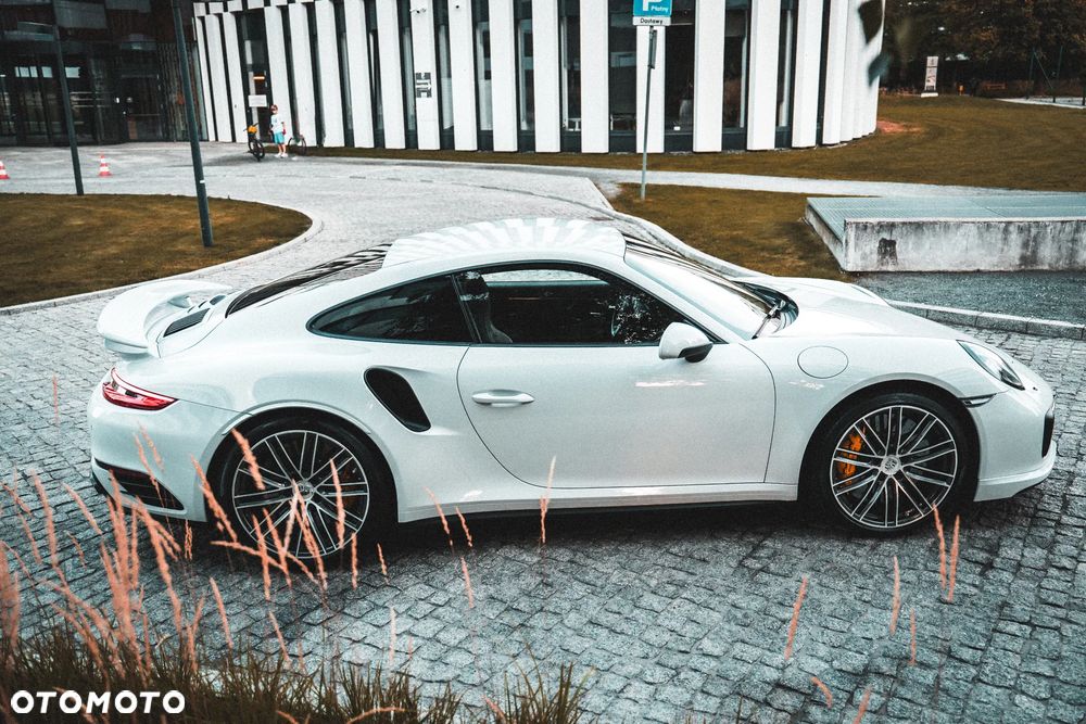 Porsche 911 - 10