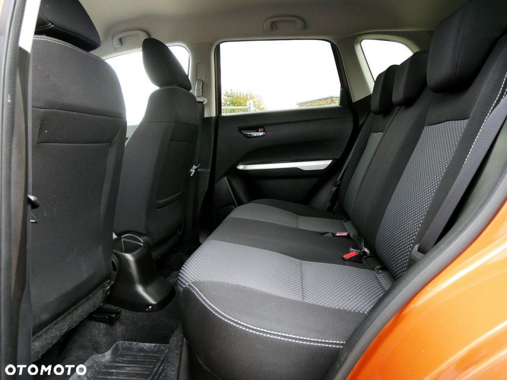 Suzuki Vitara 1.6 (4x4) Allgrip Comfort - 9