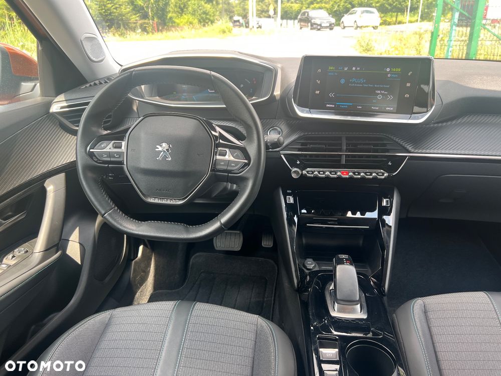 Peugeot 2008 136 Allure - 20