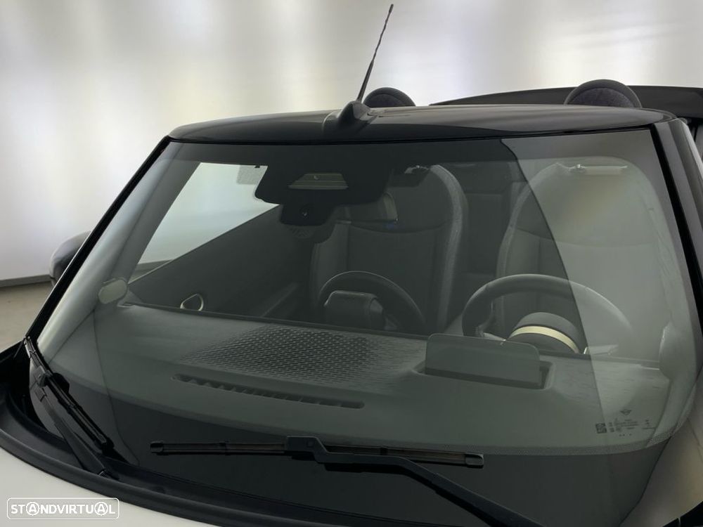 MINI Cabrio C Classic - 18