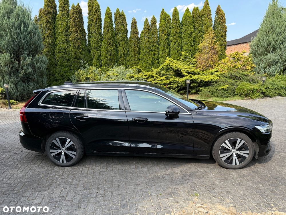 Volvo V60 B4 D Geartronic Momentum Pro - 4