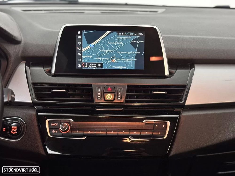 BMW 218 Gran Tourer d Sport Line - 28